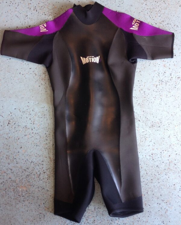 Promotion Storm Wind Wetsuit 3mm  Women's  16 Used