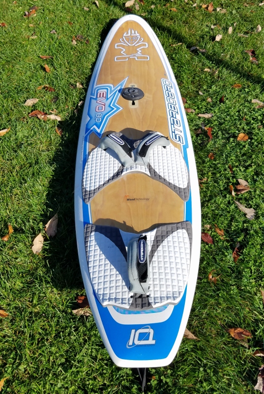 Starboard Evo Wood 80 (Consign)